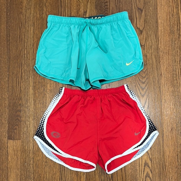 Nike Red and Teal Athletic Shorts Lightweight and Comfortable - Picture 1 of 7
